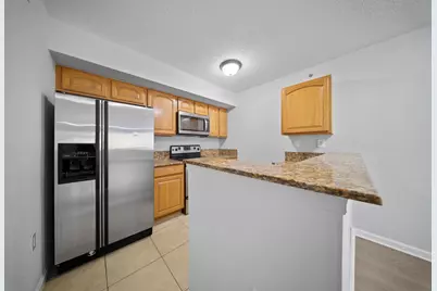 231 SW Palm Drive #101, Port Saint Lucie, FL 34986 - Photo 13