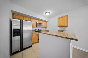 231 SW Palm Dr, Port Saint Lucie, FL 34986 - Photo 13