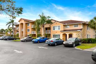 231 SW Palm Dr, Port Saint Lucie, FL 34986 - Photo 3