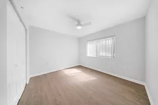231 SW Palm Dr, Port Saint Lucie, FL 34986 - Photo 23