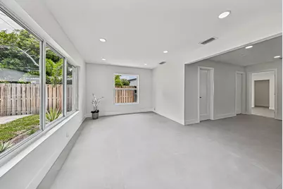350 NE 42nd Street, Oakland Park, FL 33334 - Photo 31