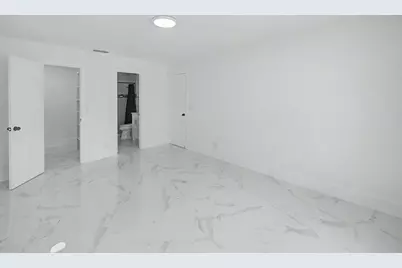 8464 Lake Worth Court, Wellington, FL 33467 - Photo 13