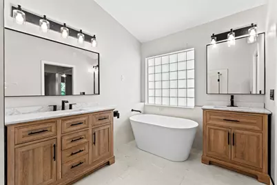 125 Saratoga Boulevard E, Royal Palm Beach, FL 33411 - Photo 23