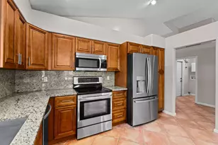 125 Saratoga Blvd E, Royal Palm Beach, FL 33411 - Photo 13