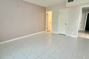 2171 NE 66th St, Fort Lauderdale, FL 33308 - Photo 7