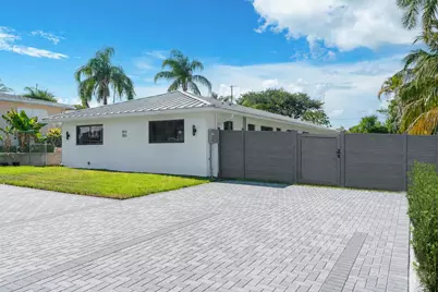 303 De Carie Street #303, Delray Beach, FL 33444 - Photo 1