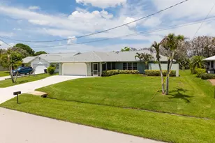 1423 SE Pitcher Rd, Port Saint Lucie, FL 34952 - Photo 17