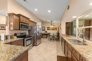 1423 SE Pitcher Rd, Port Saint Lucie, FL 34952 - Photo 29