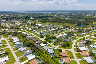 1423 SE Pitcher Rd, Port Saint Lucie, FL 34952 - Photo 11