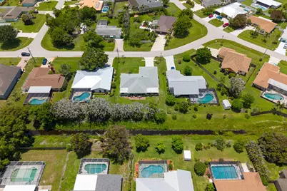 1423 SE Pitcher Road, Port Saint Lucie, FL 34952 - Photo 9