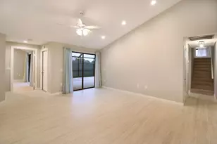 9623 Boca Gardens Pkwy, Boca Raton, FL 33496 - Photo 3