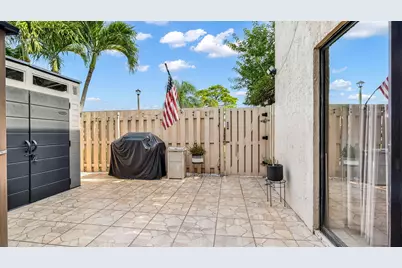 4005 Village Drive #A, Delray Beach, FL 33445 - Photo 21