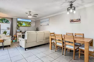 4005 Village Dr, Delray Beach, FL 33445 - Photo 11