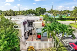 4005 Village Dr, Delray Beach, FL 33445 - Photo 3