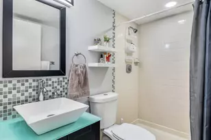 4005 Village Dr, Delray Beach, FL 33445 - Photo 19