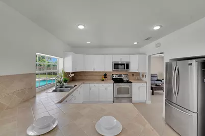 555 NW 50th Place, Boca Raton, FL 33431 - Photo 13
