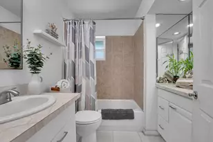 555 NW 50th Pl, Boca Raton, FL 33431 - Photo 25