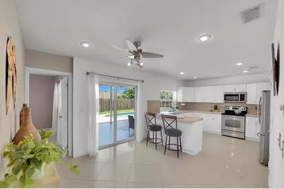 555 NW 50th Place, Boca Raton, FL 33431 - Photo 17