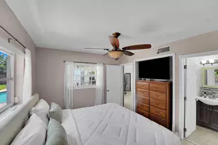 555 NW 50th Pl, Boca Raton, FL 33431 - Photo 21