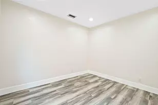 4498 Dogwood Cir, Weston, FL 33331 - Photo 19