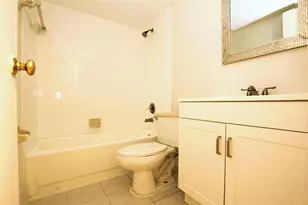 217 Lake Pointe Dr, Oakland Park, FL 33309 - Photo 31