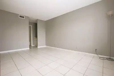 217 Lake Pointe Drive #107, Oakland Park, FL 33309 - Photo 17