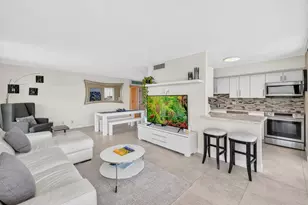 1301 River Reach Dr, Fort Lauderdale, FL 33315 - Photo 9