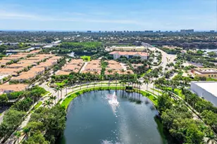 810 NW 83rd Ln, Boca Raton, FL 33487 - Photo 31