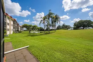 9823 S Hollybrook Lake Dr, Pembroke Pines, FL 33025 - Photo 17