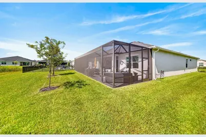 13892 SE Riversway Street, Port Saint Lucie, FL 34984 - Photo 15