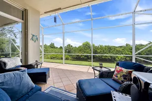 9857 Via Grande W, Wellington, FL 33411 - Photo 9