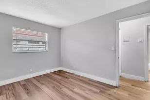 232 SE 9th Ave, Pompano Beach, FL 33060 - Photo 17