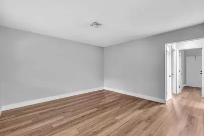 232 SE 9th Avenue #2, Pompano Beach, FL 33060 - Photo 5