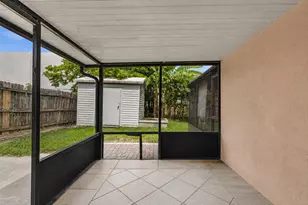2131 Acapulco Dr, Miramar, FL 33023 - Photo 23