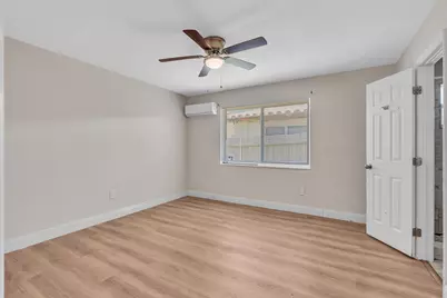 800 Moffett Street #3, Hallandale Beach, FL 33009 - Photo 15