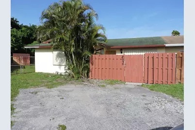 8599 Crater Terrace, West Palm Beach, FL 33403 - Photo 1