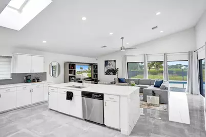 10875 Boca Woods Lane, Boca Raton, FL 33428 - Photo 17