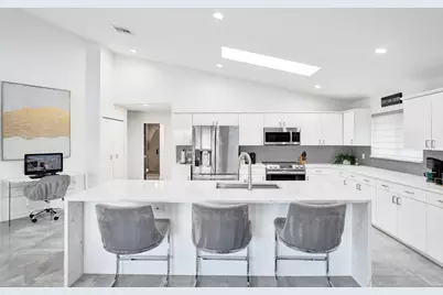 10875 Boca Woods Lane, Boca Raton, FL 33428 - Photo 21
