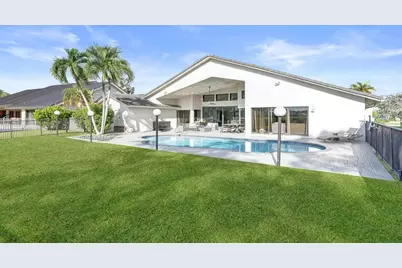 10875 Boca Woods Lane, Boca Raton, FL 33428 - Photo 47