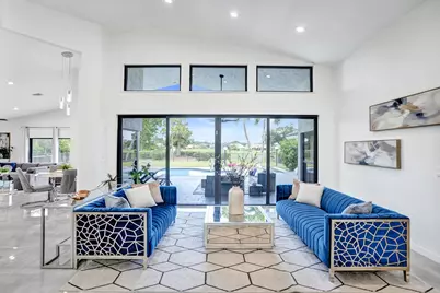 10875 Boca Woods Lane, Boca Raton, FL 33428 - Photo 5