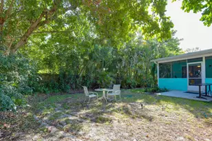 8615 SE Lyons Rd, Hobe Sound, FL 33455 - Photo 27