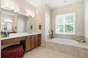 2553 NW Crystal Lake Dr NW, Jensen Beach, FL 34957 - Photo 31