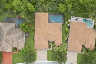 2553 NW Crystal Lake Dr NW, Jensen Beach, FL 34957 - Photo 71