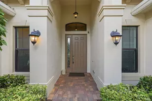 2553 NW Crystal Lake Dr NW, Jensen Beach, FL 34957 - Photo 57