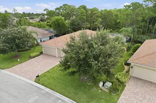 2553 NW Crystal Lake Dr NW, Jensen Beach, FL 34957 - Photo 57