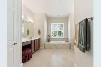 2553 NW Crystal Lake Drive NW, Jensen Beach, FL 34957 - Photo 33
