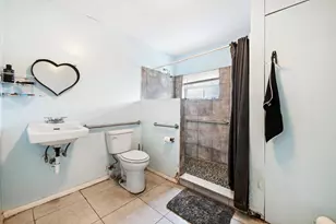 728 22nd St, West Palm Beach, FL 33407 - Photo 17