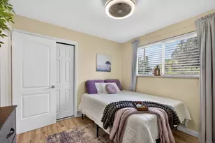 140 W 31st Ct, Riviera Beach, FL 33404 - Photo 25