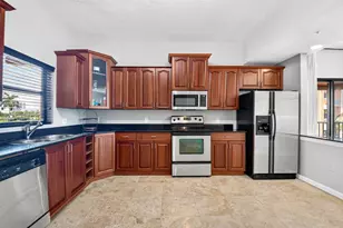 1620 Presidential Way, West Palm Beach, FL 33401 - Photo 7