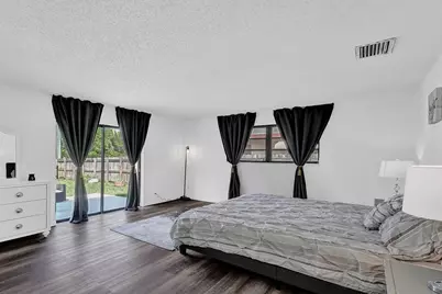 1115 NE 1st Court #B, Hallandale Beach, FL 33009 - Photo 5